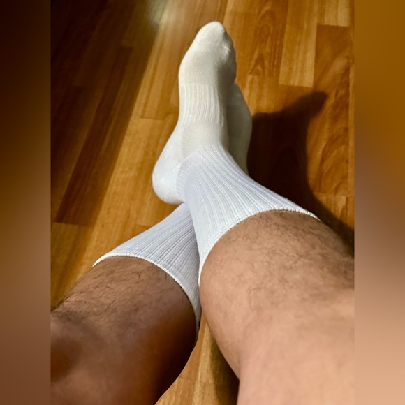 PAIR of THIEVES Other - PAIR of THIEVES White Crew socks,